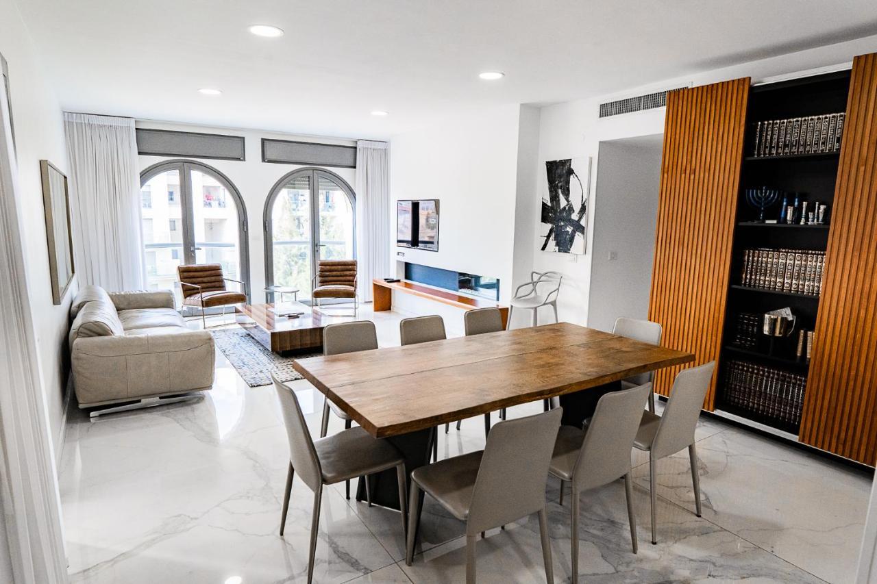Haneviim Court Residence Jerusalén Habitación foto